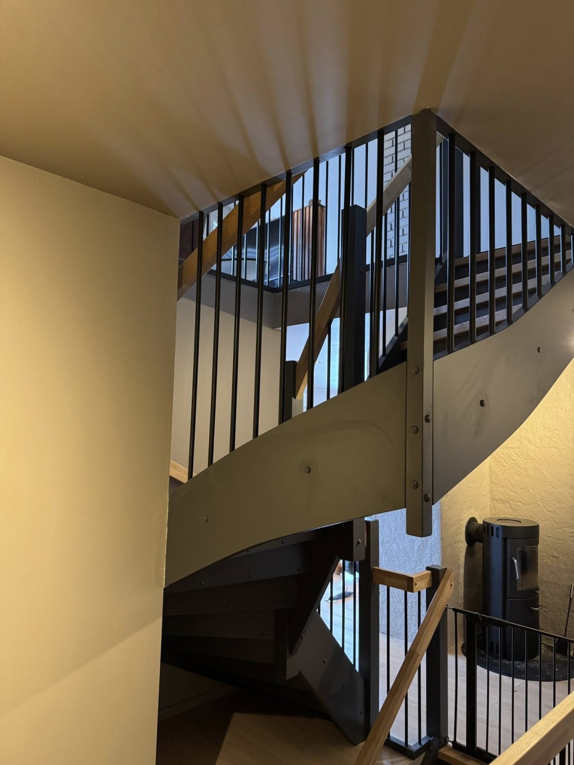 629394408_122209261466500865_5414604620530273507_n