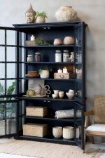 Marseille Vitrineskap Sort – 4 dører – 120 × 196 cm | Chic Antique - Bilde 4