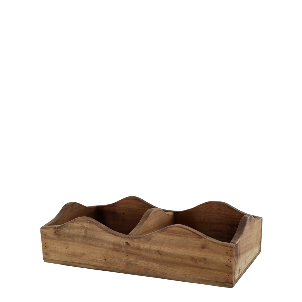 Grimaud oppbevaringskasse fra Chic Antique i rustikt naturfarget gjenbrukstre med to separate rom