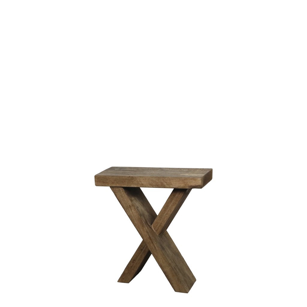 Grimaud smalt sidebord i patinert gjenbrukstre fra Chic Antique, naturfarget, 45 cm bredt og 49 cm høyt
